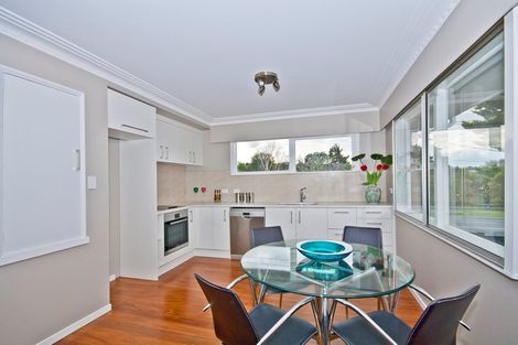Photo of property in 330 Swanson Road, Ranui, Auckland, 0612