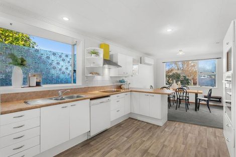Photo of property in 128 Wales Street, Halswell, Christchurch, 8025