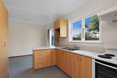 Photo of property in 55 Momorangi Crescent, Redwood, Christchurch, 8051