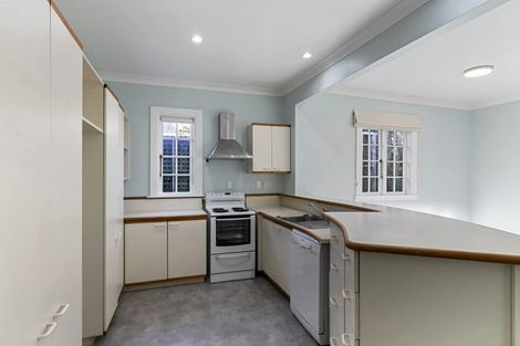 Photo of property in 14 Delhi Crescent, Khandallah, Wellington, 6035