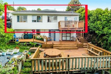 Photo of property in 2/19 Stanley Road, Glenfield, Auckland, 0629