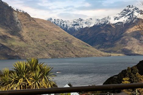 Photo of property in 19b Watts Road, Fernhill, Queenstown, 9300