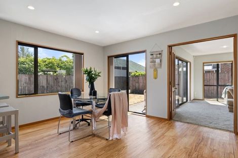 Photo of property in 2/3 Worthy Street, Ilam, Christchurch, 8041