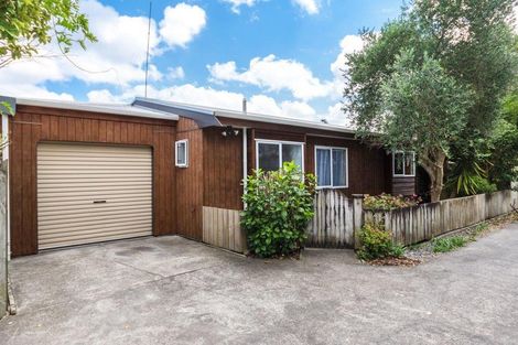 Photo of property in 10b Carlton Road, Pukekohe, 2120