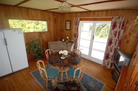 Photo of property in 4528 Karamea Highway, Karamea, 7893