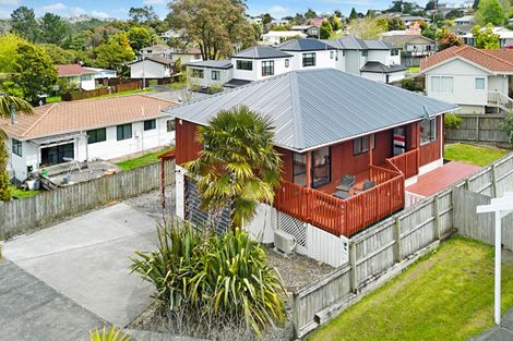 Photo of property in 1/86a West Drive, West Harbour, Auckland, 0618