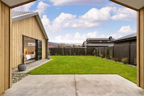 Photo of property in 19 Vintage Street, Cromwell, 9310