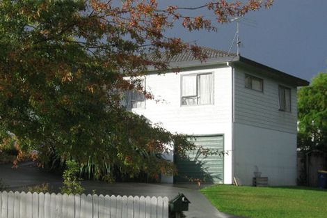 Photo of property in 243 Waitemata Drive, Ranui, Auckland, 0612