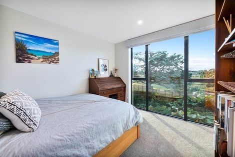 Photo of property in 50a Philomel Crescent, Bayswater, Auckland, 0622