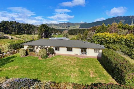 Photo of property in 141 Te Hapua Road, Te Horo, Otaki, 5581