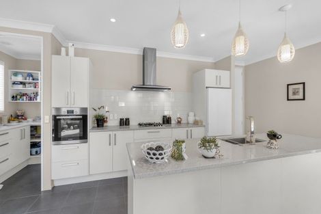 Photo of property in 29 Hemingway Place, Spencerville, Christchurch, 8083