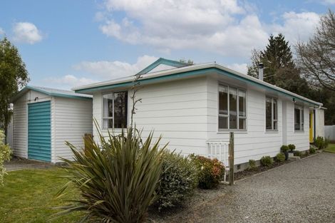 Photo of property in 22 Kupe Drive, Carterton, 5713