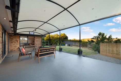 Photo of property in 32 Te Kauri Place, Helensville, 0800