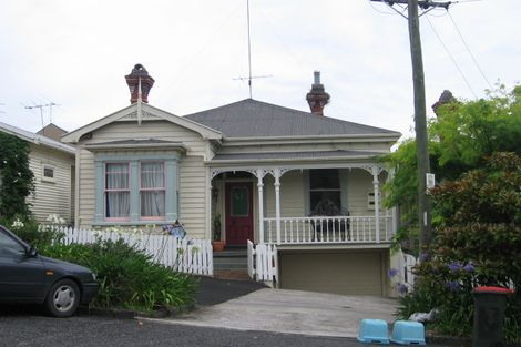Photo of property in 18 Anglesea Street, Freemans Bay, Auckland, 1011