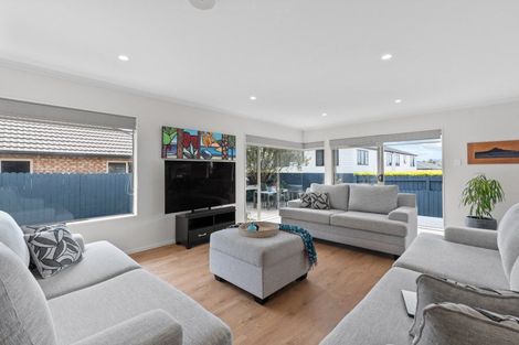 Photo of property in 26 Nanleen Rise, Manurewa, Auckland, 2105