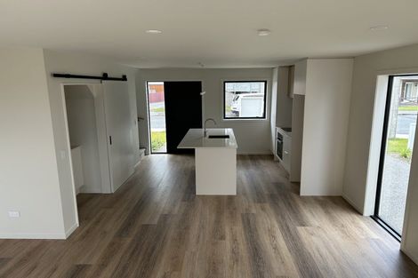 Photo of property in 3/24 Vincent Street, Waterloo, Lower Hutt, 5011