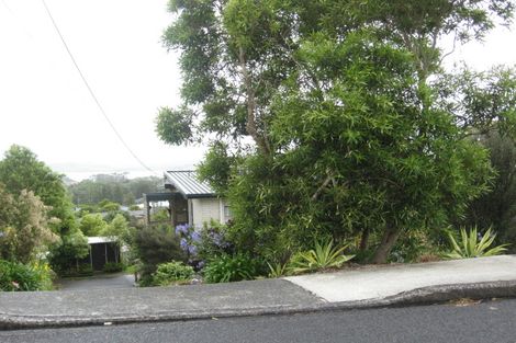 Photo of property in 16 Commins Road, Onerahi, Whangarei, 0110