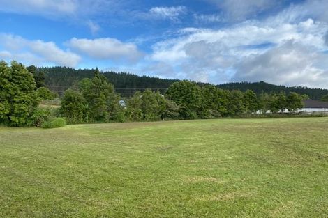 Photo of property in 24 Cambridge Road, Riverhead, 0820