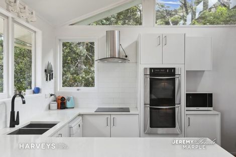 Photo of property in 47 Takahe Road, Titirangi, Auckland, 0604