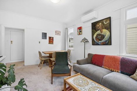 Photo of property in 6/1 Rixon Grove, Mount Victoria, Wellington, 6011