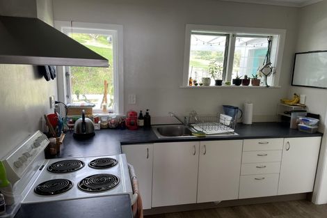 Photo of property in 19 Petherick Crescent, Johnsonville, Wellington, 6037