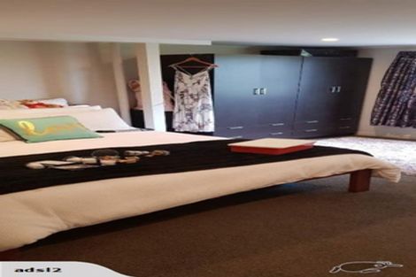 Photo of property in 44 Bayview Road, Browns Bay, Auckland, 0630