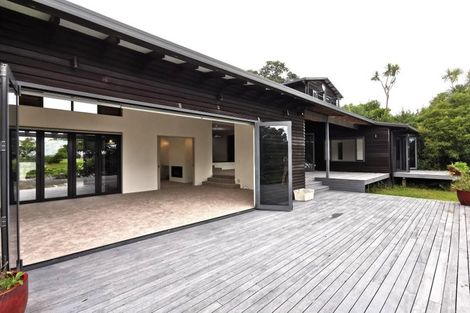 Photo of property in 68 Rame Road, Greenhithe, Auckland, 0632