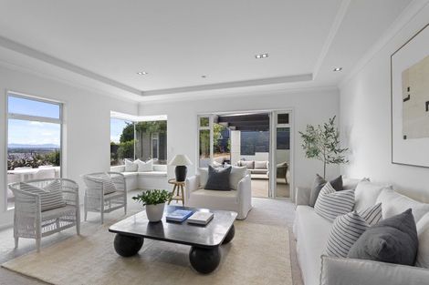 Photo of property in 37 Highcrest Heights, Westmorland, Christchurch, 8025