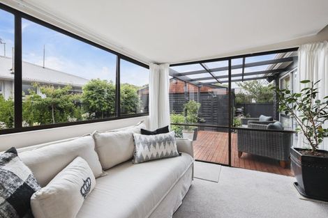 Photo of property in 25 Pandora Street, North New Brighton, Christchurch, 8083