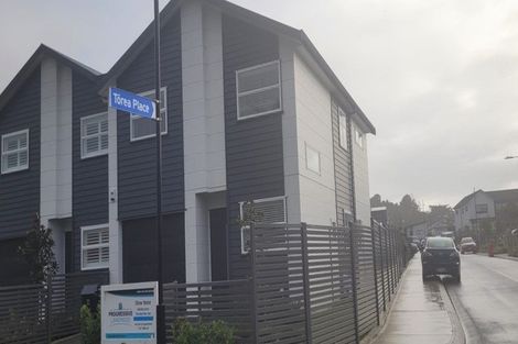 Photo of property in 22 Pateke Drive, Kenepuru, Porirua, 5022