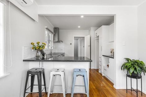 Photo of property in 103 Kenmore Street, Newlands, Wellington, 6037