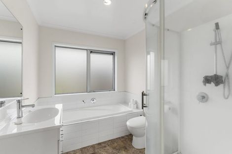 Photo of property in 160 Travis Road, New Brighton, Christchurch, 8083