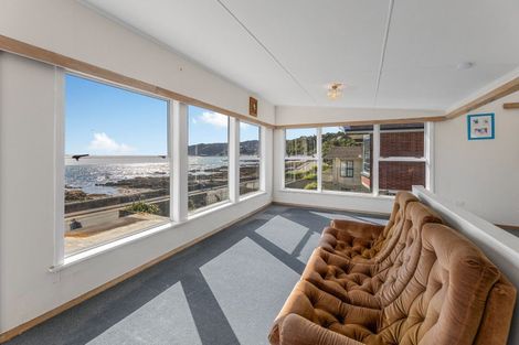 Photo of property in 20 Sunset Parade, Plimmerton, Porirua, 5026