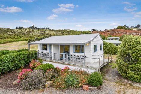 Photo of property in 926 Harington Point Road, Harington Point, Dunedin, 9077