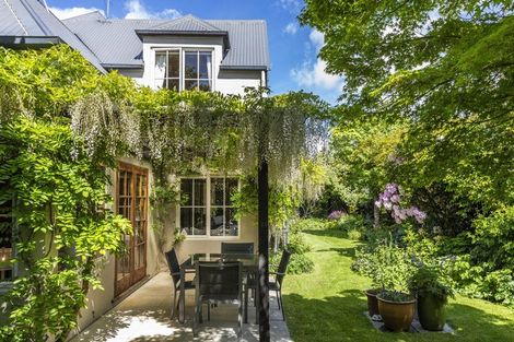 Photo of property in 1/26 Strowan Road, Strowan, Christchurch, 8052