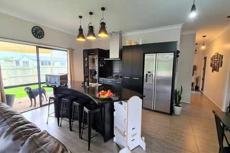 Photo of property in 181a Tasman Street, Opunake, 4616