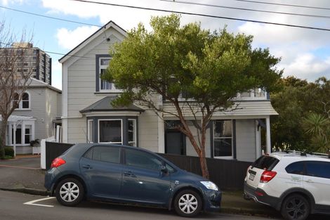 Photo of property in 6 Newman Terrace, Thorndon, Wellington, 6011
