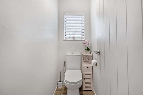 Photo of property in 2/99 Seddon Street, Pukekohe, 2120