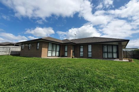 Photo of property in 11 Kilbryde Crescent, Pokeno, 2402