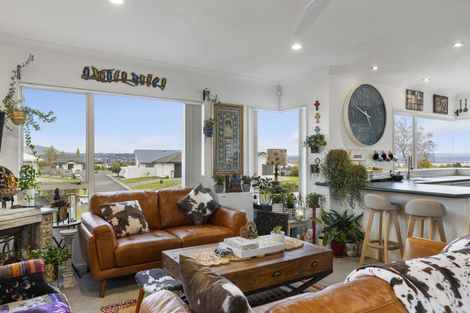 Photo of property in 16 Whetu Place, Nukuhau, Taupo, 3330