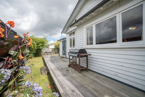 Photo of property in 25 Tiller Close, Kelvin Grove, Palmerston North, 4414