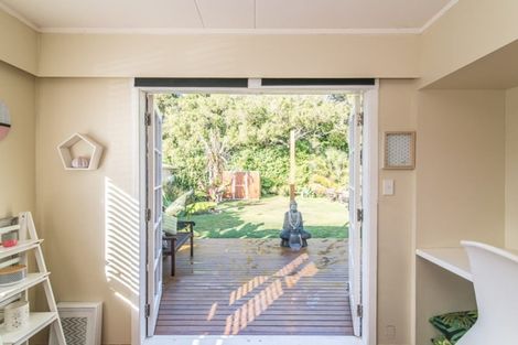 Photo of property in 88 Ngaio Road, Waikanae, 5036