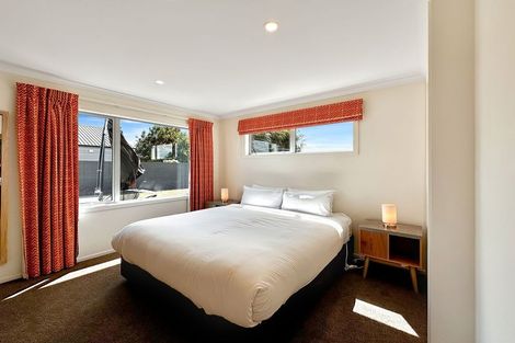 Photo of property in 16 Rhoboro Road, Twizel, 7901