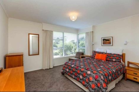 Photo of property in 107 Govett Avenue, Frankleigh Park, New Plymouth, 4310