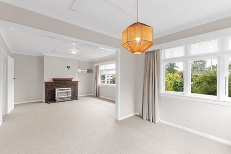 Photo of property in 70 Jickell Street, Hokowhitu, Palmerston North, 4410