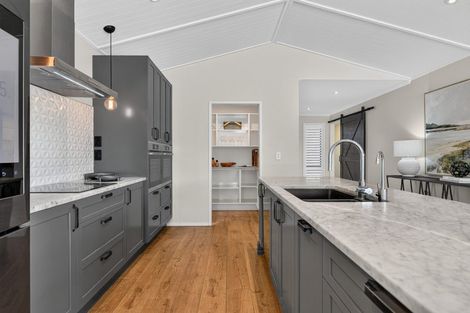 Photo of property in 34 Alan Livingston Drive, Cambridge, 3434