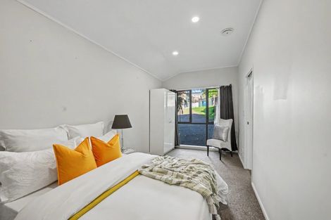 Photo of property in 30 Arlette Place, Massey, Auckland, 0614