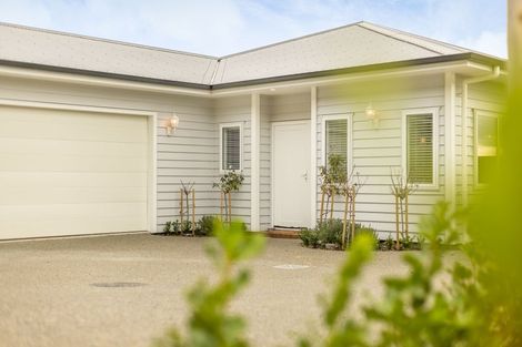 Photo of property in 7 Karearea Avenue, Waikanae, 5036