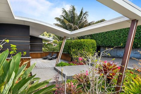 Photo of property in 107 Russell Bruce Place, Onemana, Whangamata, 3691