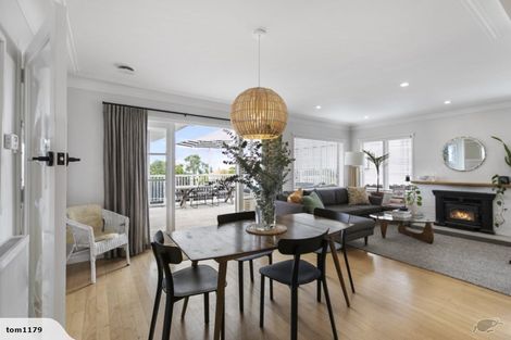 Photo of property in 15 Kokiri Street, Te Atatu South, Auckland, 0610